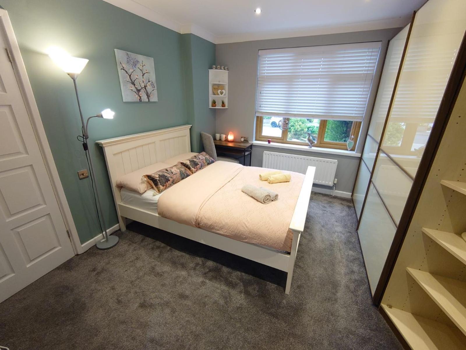 Lovely Room With Ensuite In A Quiet House Rayleigh Exterior foto